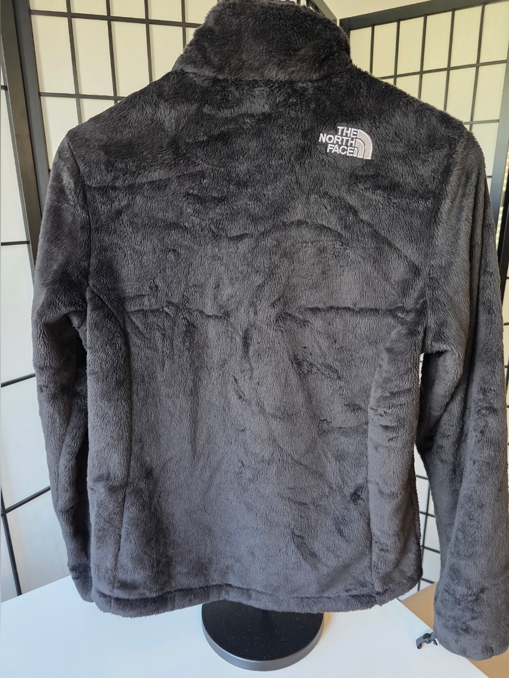 Like NEW The North Face Women's Black Osito Luxe Zip Up Fleece Jacket~Size Med - Picture 8 of 10